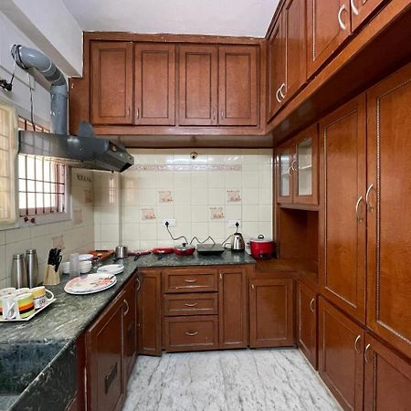 Servostay 5 Fully Furnished 2 Bhk Flats In Mvp Colony, Vizag Visákhapatnam Kültér fotó