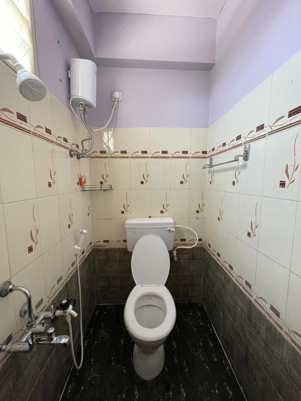 Servostay 5 Fully Furnished 2 Bhk Flats In Mvp Colony, Vizag Visákhapatnam Kültér fotó