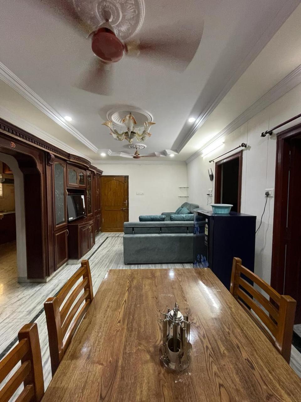 Servostay 5 Fully Furnished 2 Bhk Flats In Mvp Colony, Vizag Visákhapatnam Kültér fotó