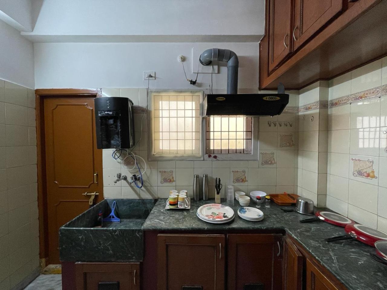 Servostay 5 Fully Furnished 2 Bhk Flats In Mvp Colony, Vizag Visákhapatnam Kültér fotó