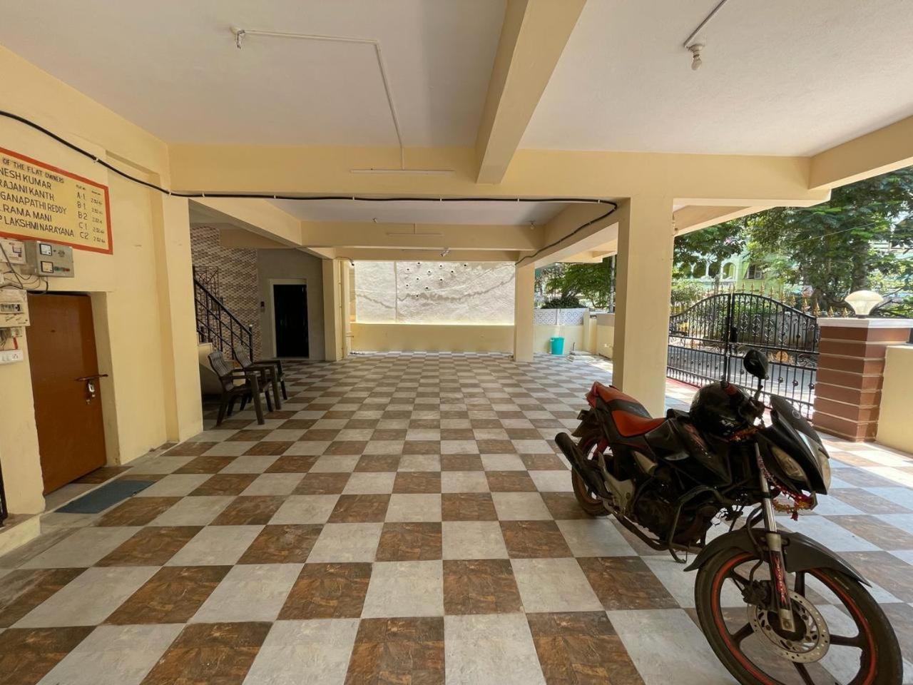 Servostay 5 Fully Furnished 2 Bhk Flats In Mvp Colony, Vizag Visákhapatnam Kültér fotó